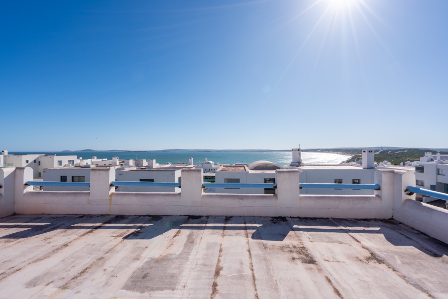 4 Bedroom Property for Sale in Paradise Beach Western Cape